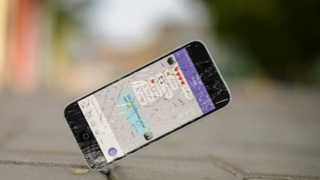 画面が粉々に割れても、一時的にスマホを使うためのテクニック
