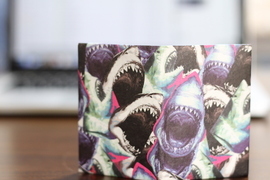 紙のウォレット、いいかも。芸術家がデザインする「Micro Wallet」を使ってみた