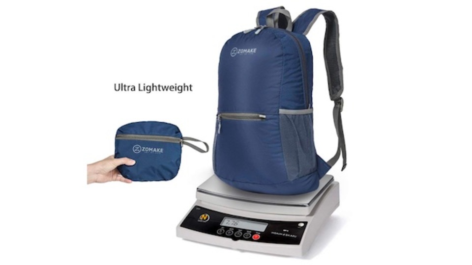 セカンドバッグは君に決めた。全11色の超軽量の折りたたみリュック