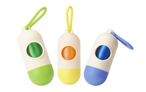 犬の散歩や使用済みオムツに。ビニール袋を収納できるストラップ型｢コンパクトホルダー｣