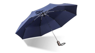 【本日のセール情報】Amazonタイムセールで80%以上オフも！ 超撥水ワンタッチ折りたたみ傘やワイヤレススピーカー内蔵スマート電球がお買い得に