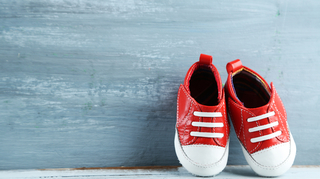 ｢小さな子どもに靴を履かせる｣という難題を軽やかに解決する裏技