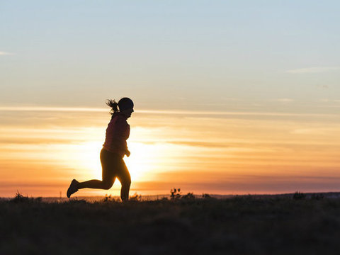 有酸素運動は、はじめる年齢が若いほど心臓へ良い効果がある