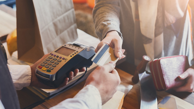 ムダづかいをなくすには「お金を手放す痛み」を利用しよう