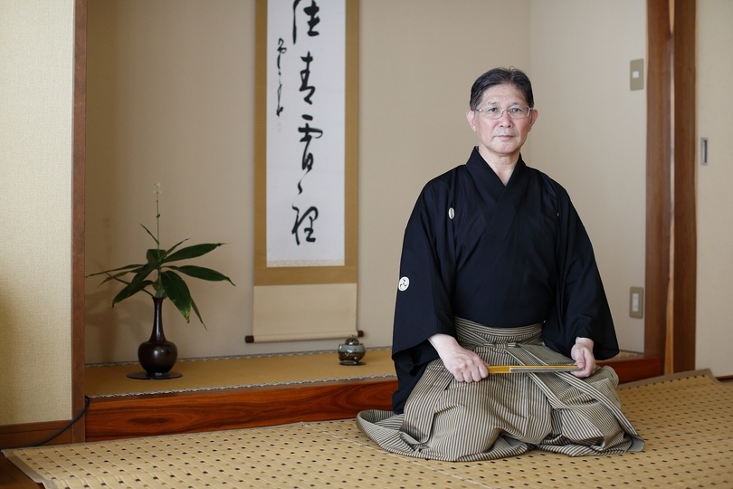 高校教師から転身した能楽師が語る、文字から心が生まれた理由と「レトロ版AR」といえる能から今こそ学べること