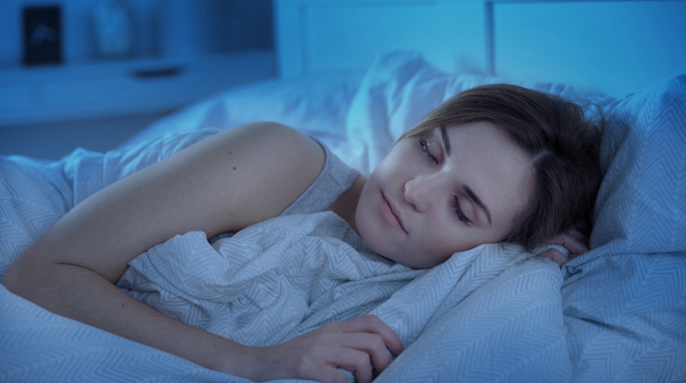 寝だめは効果なし? 睡眠研究者が「8時間睡眠」を死守する理由