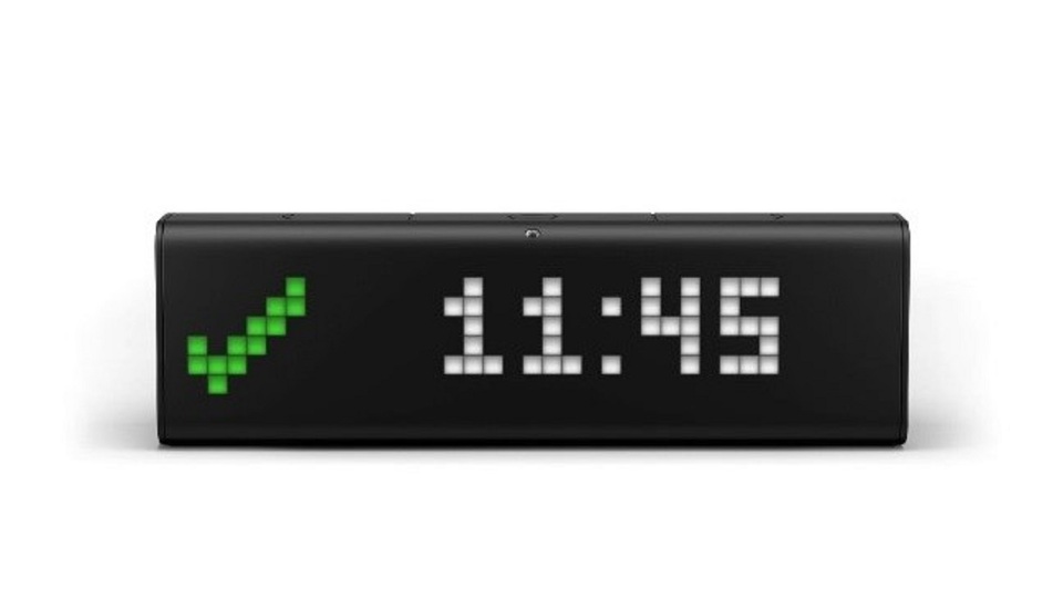 必要な情報だけをミニマムに表示。天気や気温も一目でわかるスマートクロック『LaMetric TIME』