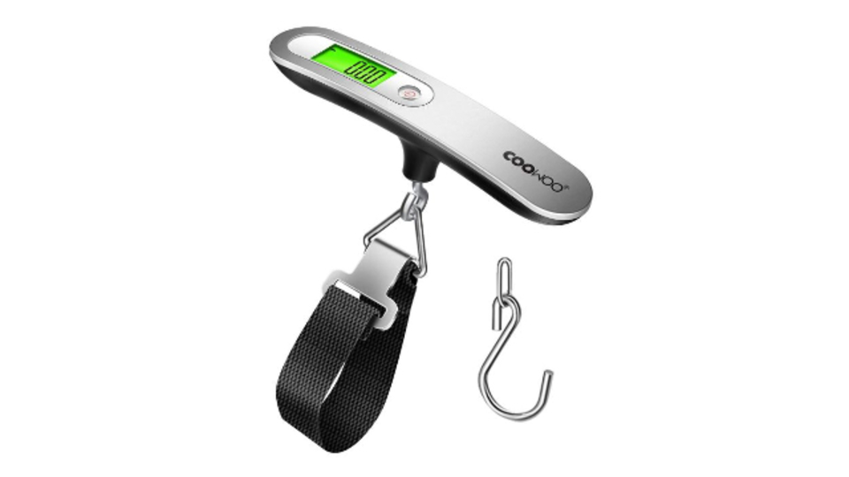 【本日のセール情報】Amazonタイムセールで80%以上オフも! 800円台の携帯式ラゲッジチェッカーやバックパック用レインカバーがお買い得に