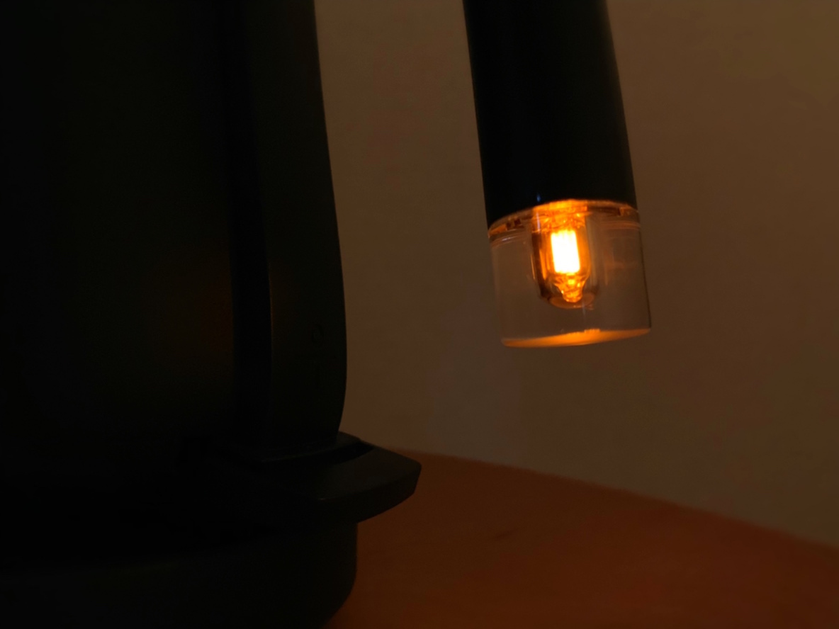 606