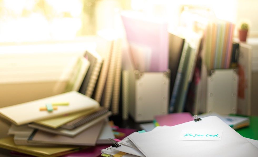 shutterstock-507932659-clutter-eiko-tsuchiya-1486080269