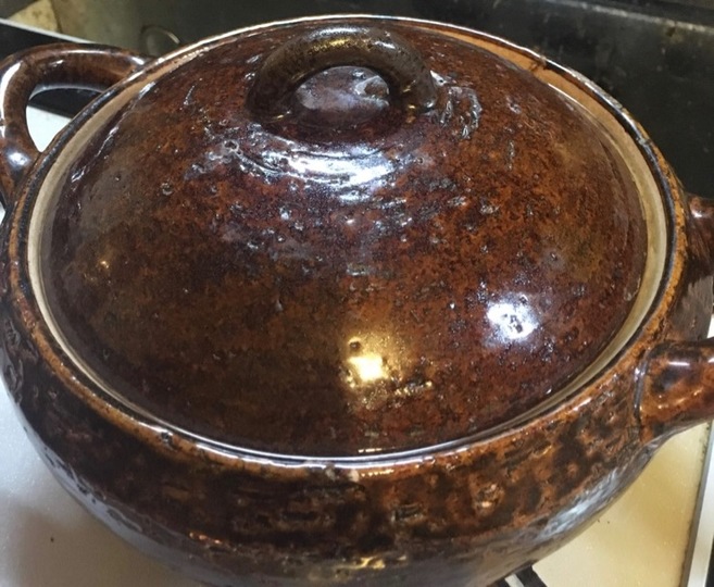 土鍋は通年使えるコスパ最強の調理器具。手間なし・節約の効率を、さらに上げる方法【今日のライフハックツール】