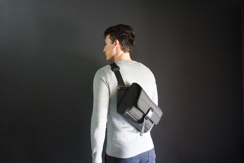 好評につきキャンペーン延長!ドイツ生まれの無駄のないデザインが光るスリングバッグ「DAYFARER Sling」