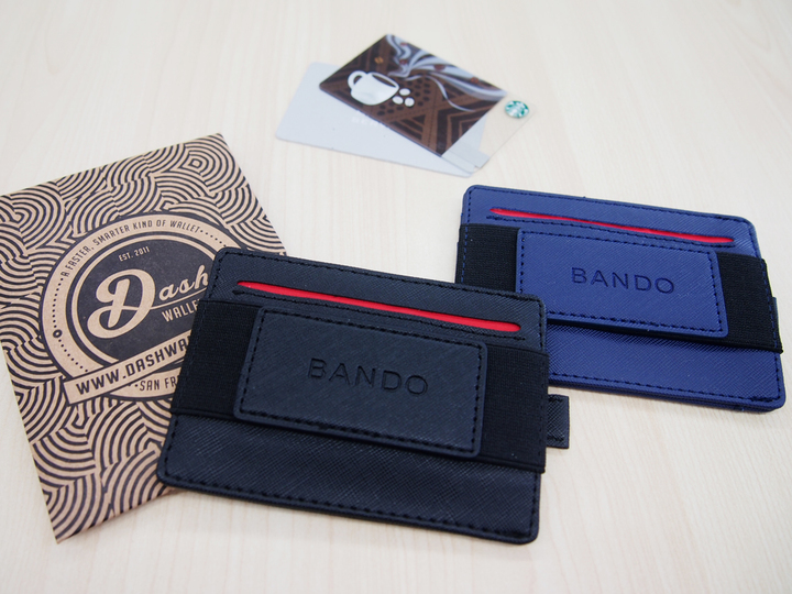 カードをたくさん持ちたい人の省設計ウォレット「BANDO」を使ってみた