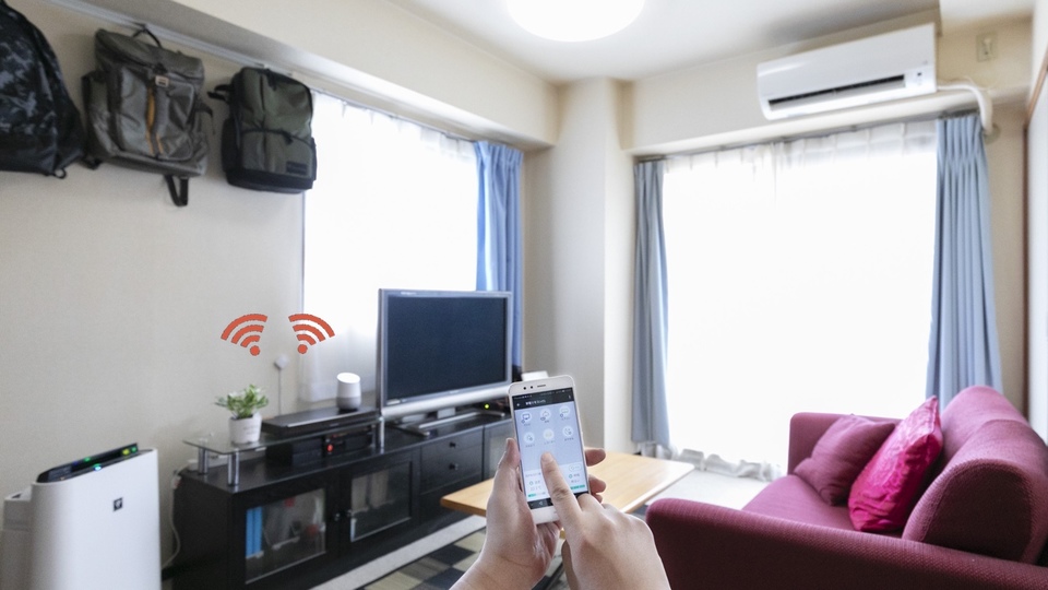 家電をスマホや音声で操作可能にする「スマート家電リモコン」