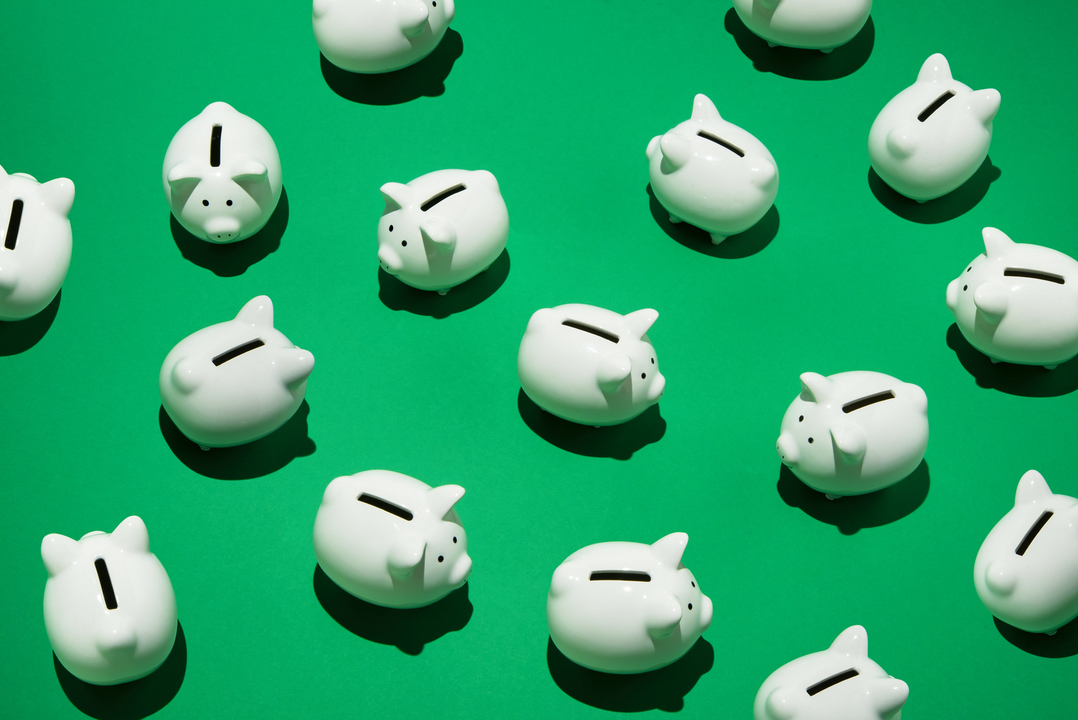 無駄遣いしてないはずなのに、貯金できない…。そんなあなたにクレジットカードを使って消費や浪費を投資に変える賢い活用方法を紹介します。