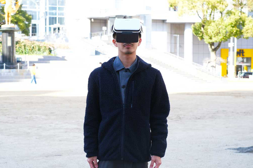 スマホでの動画やゲームを大画面化! バイザー型スマホガジェット「VISOR-X」を使ってみた
