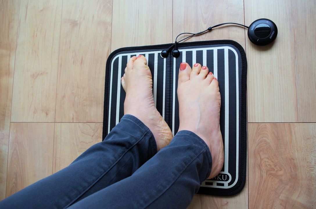 毎日の電流刺激がむくみを解消