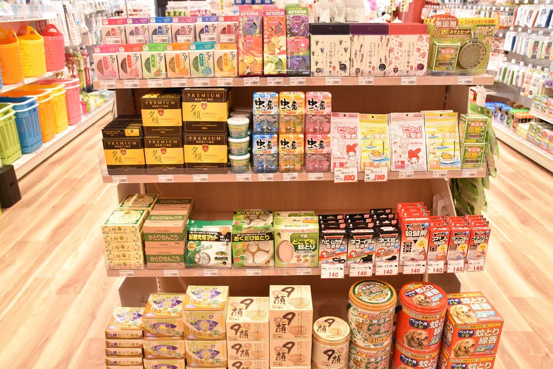 KOKUBOショップ蚊取り線香コーナー