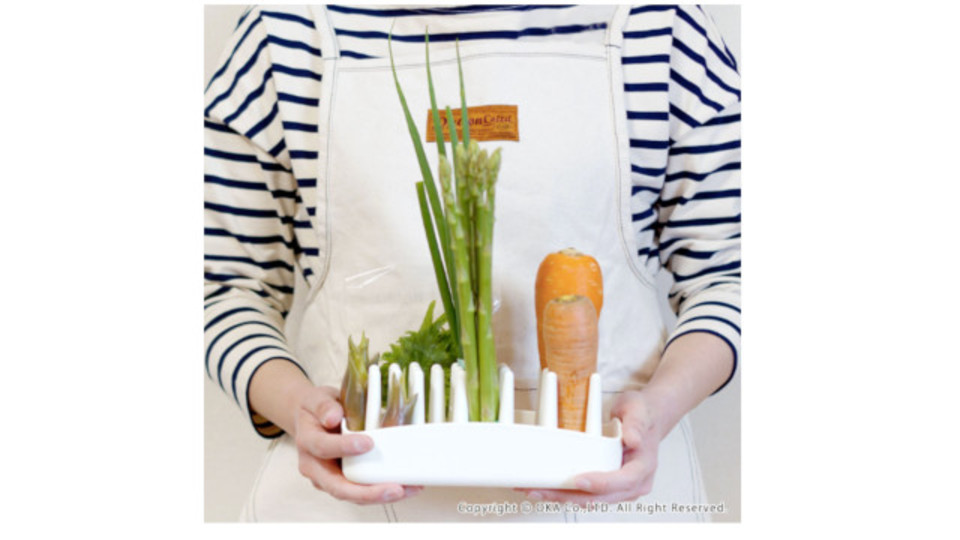 野菜は立てて保存すればもっと美味しい! 冷蔵庫の中もスッキリ片付くよ