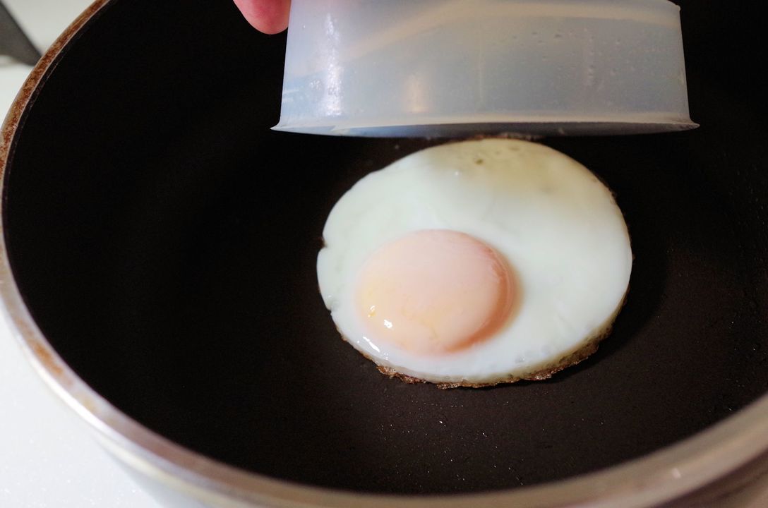 「フローチポッド」で作った目玉焼き
