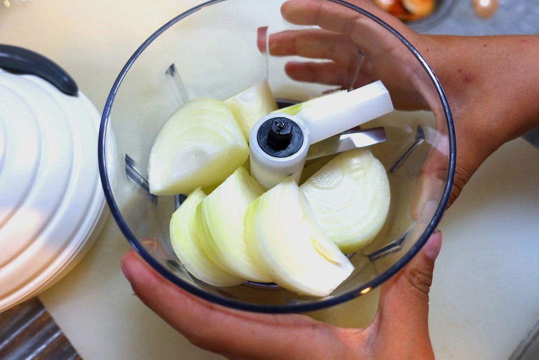 vegetable_cutter_open