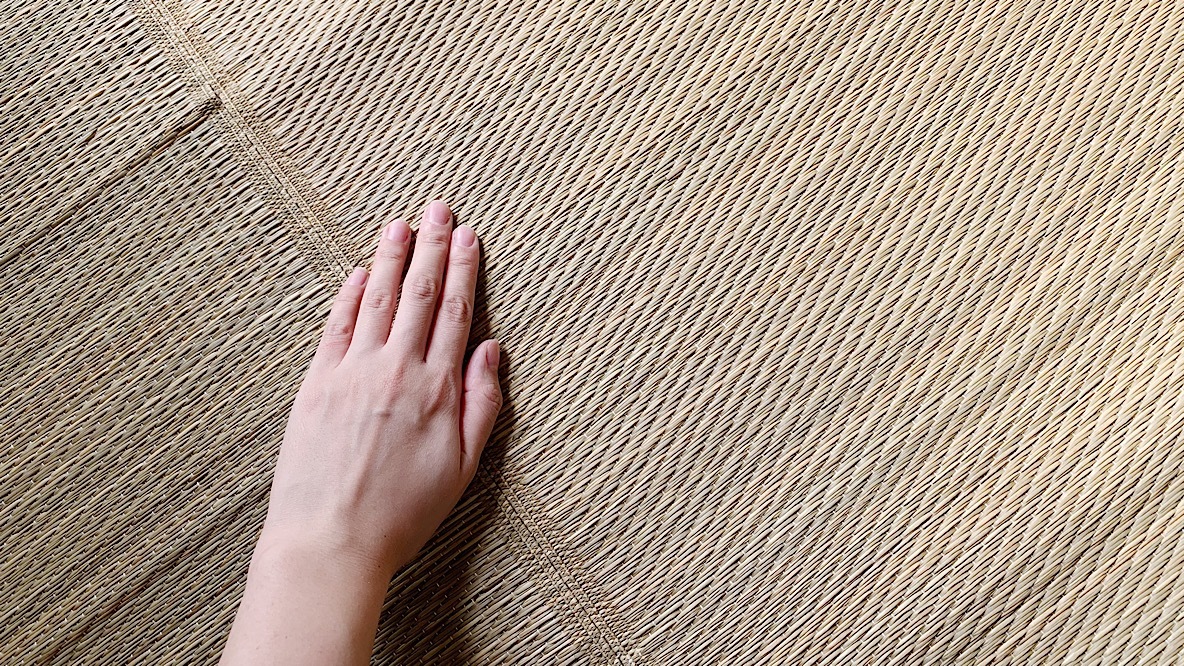 472¥