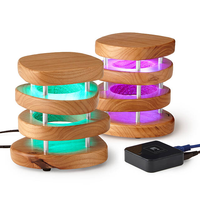 光でコミュニケーションする「Friendship Lamp」は色が変わる