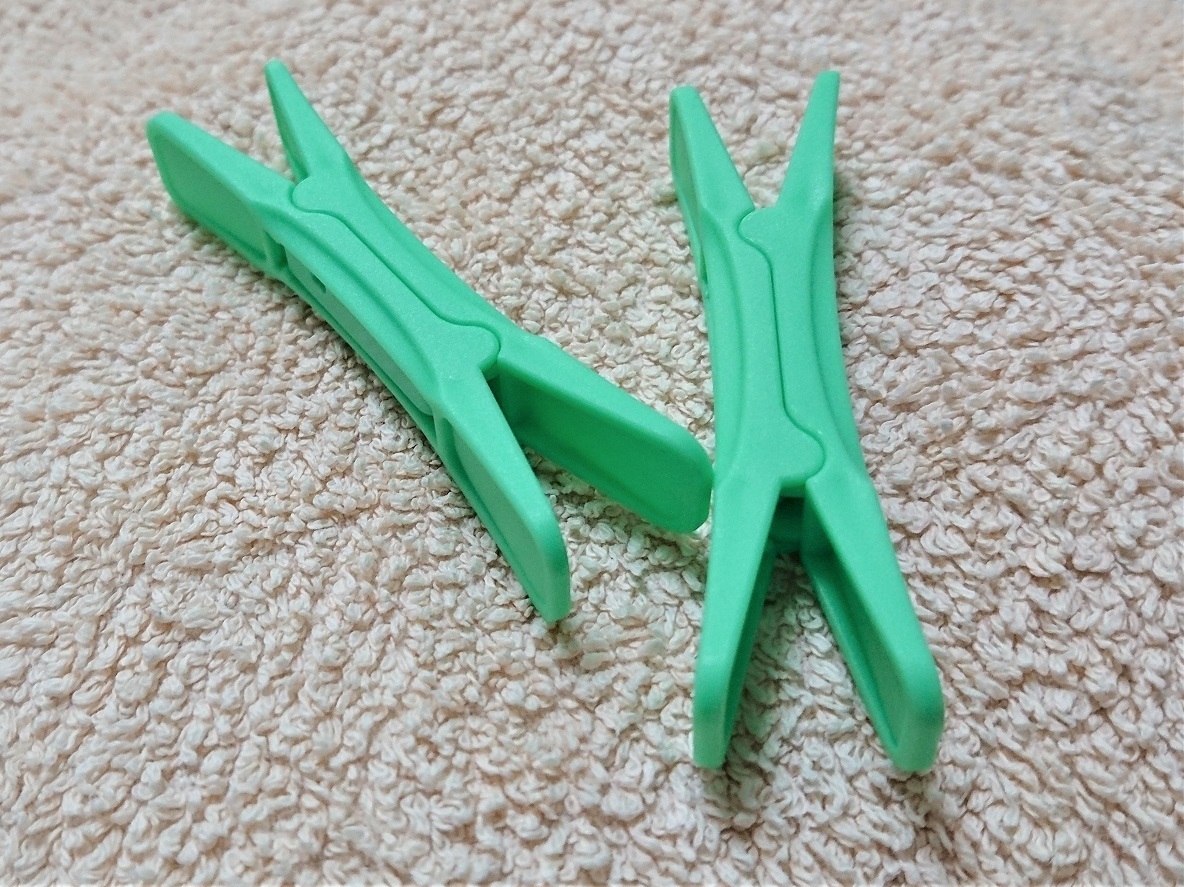 洗濯バサミ