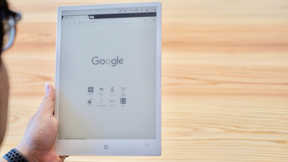 1週間使えるバッテリー!E-ink搭載の「E-Pad」は仕事用タブレットとして優秀かも