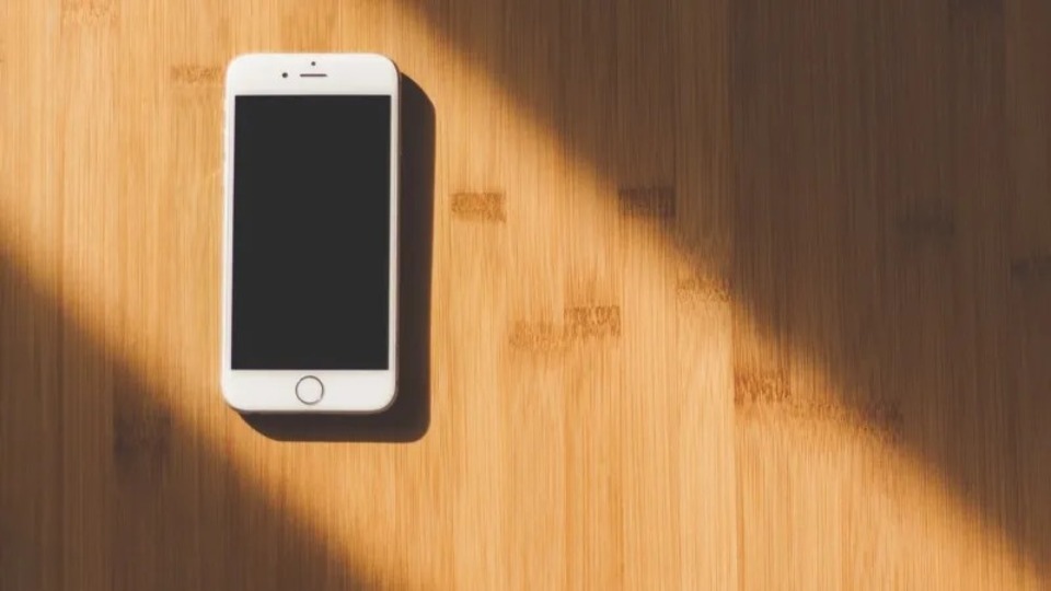 iPhoneの「iMessage」で予約送信する方法