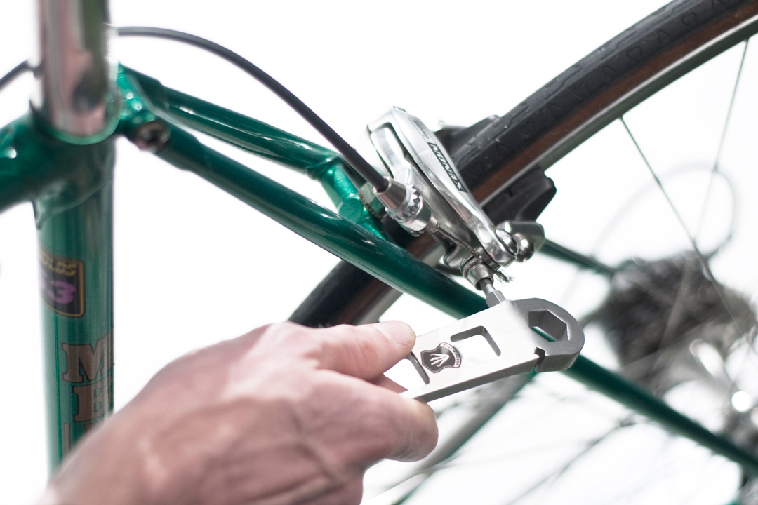 magnetic-tool-bit-slot