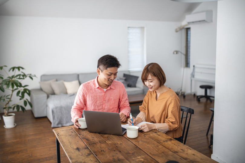 世帯年収1000万円:片働きと500万ずつの共働き、どちらがトクか?