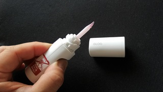 “貼る”を追求したコクヨの瞬間接着剤は｢見えない・固まる・液ダレする｣をすべて解決【今日のライフハックツール】