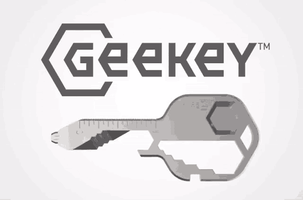 1つあれば日常のアレコレも解決できる? 16+の機能を搭載したマルチツール「Geekey」が終了間近