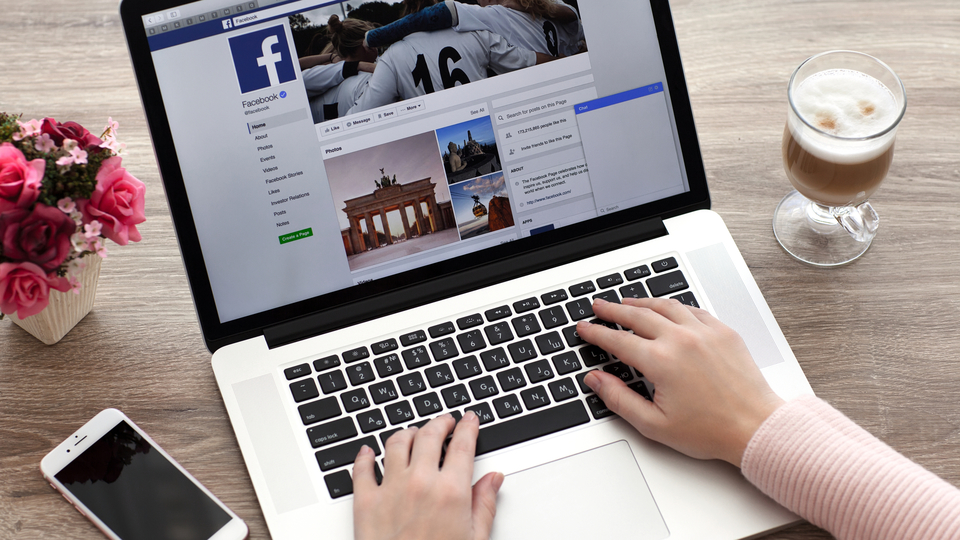 Facebookで特定の友だちの投稿を優先的に表示する方法