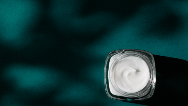 ユーザーレビューがフェイクかどうか見極める方法