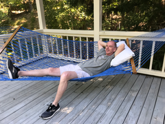 52歳で早期リタイアした男性が語る、想定外のお金の問題とは？