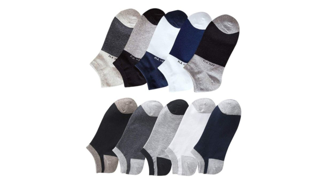 【本日のセール情報】Amazonタイムセールで90%以上オフも！ メンズくるぶしソックス1,400円10足セットや3in1巻き取り式充電ケーブル2個セットがお買い得に