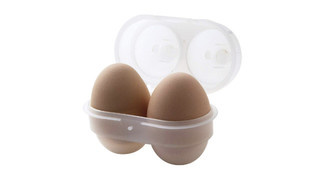 お弁当やアウトドア、小腹対策にも。2個の卵を割らずに運べる「エッグホルダー」