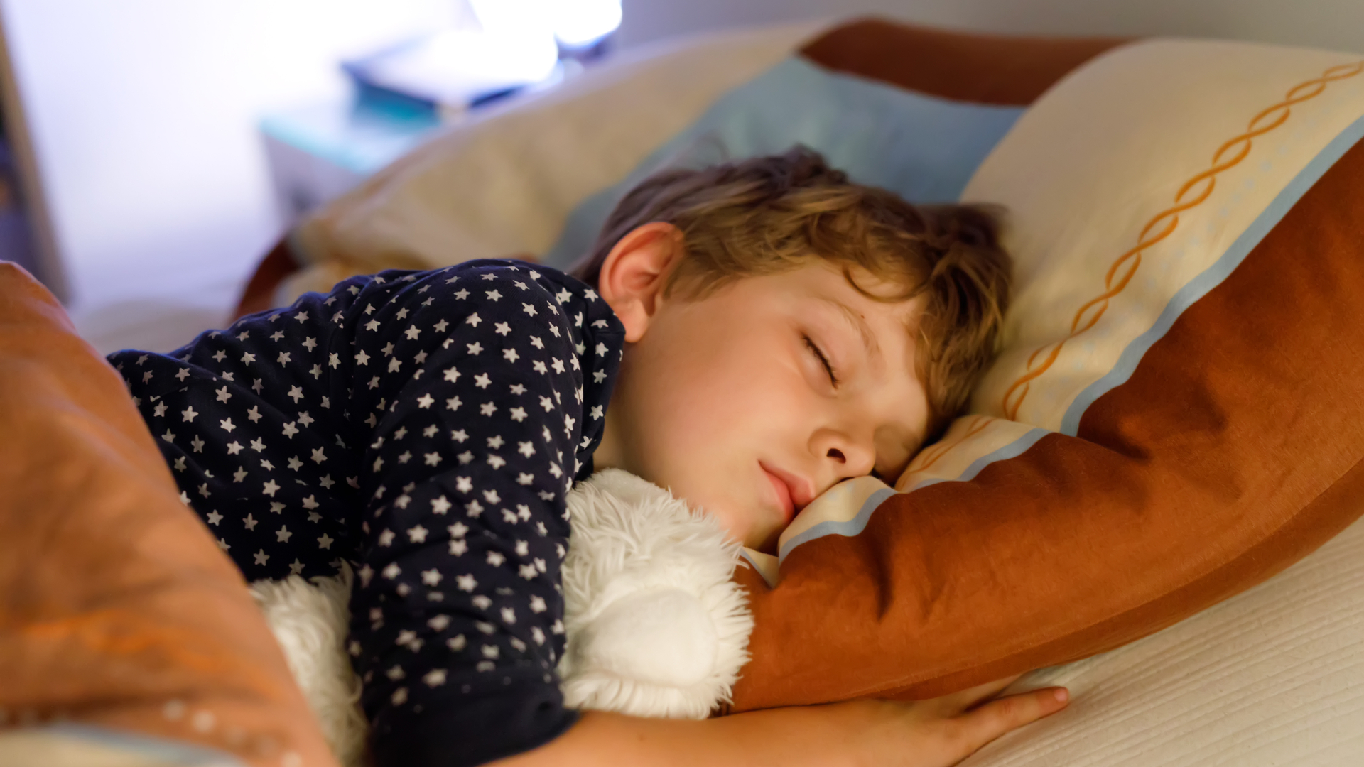 専門家が教える 幼児を簡単に寝かしつける方法 ライフハッカー 日本版