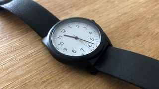 無印良品の腕時計がコスパ良い。軽い&余計な機能がなくシンプルオブシンプル【今日のライフハックツール】