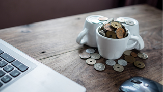 年末こそ家計を見直すべき理由|見落としがちな支出、無駄遣いを洗い出せ