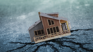 ｢大地震がくる｣と言われても、なぜ備えないのか？ それは心理学で説明できる