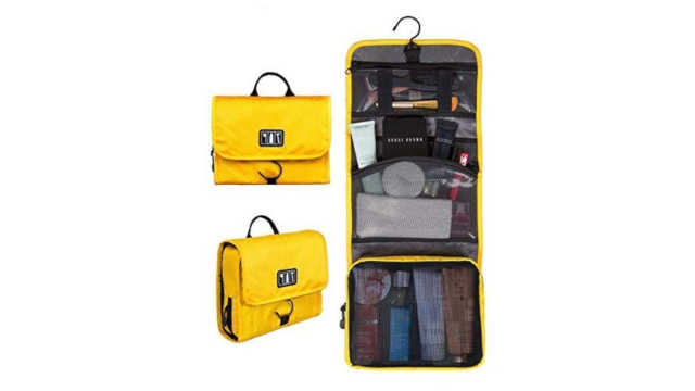 【本日のセール情報】Amazonタイムセールで、1,000円台で吊り下げ式の旅行用ポーチや700円台のApple Watch専用シリコンバンドがお買い得に