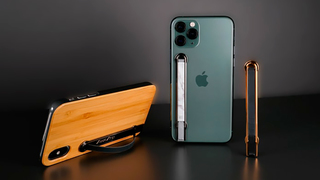 史上最薄レベルのスマホグリップ兼スタンド【今日のライフハックツール】