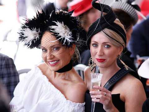 富裕層への調査で判明:成功の秘訣は、お金よりも余暇時間の使い方にあり