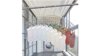 約80%もスペースを節約!? 風で落ちにくい、20ピンチ付きステンレス製ハンガー