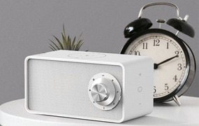 優しい自然音で眠りを誘う。多機能ホワイトノイズスピーカー｢Qualitell｣
