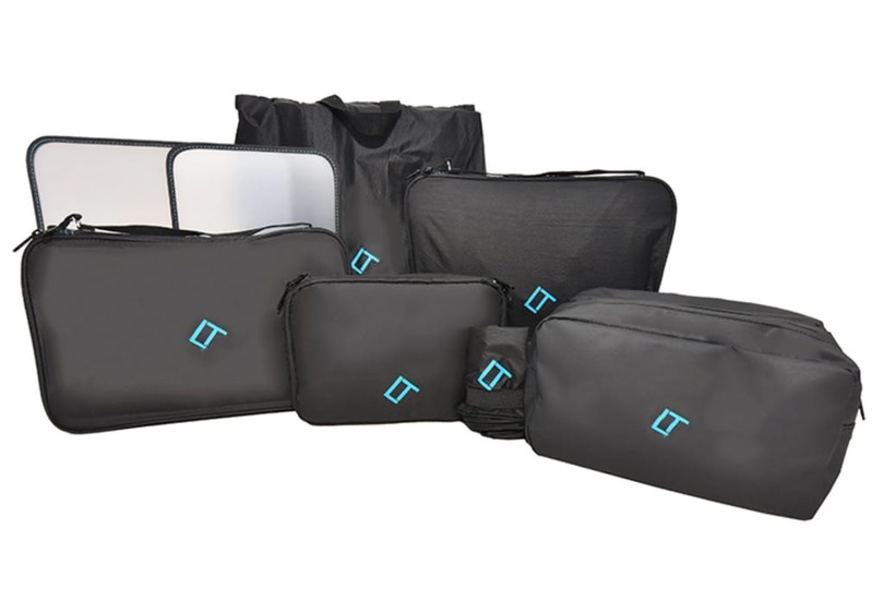 パラシュート生地と2重ジッパーで高圧縮! 旅行に便利な収納キット「QUBIX2」が登場
