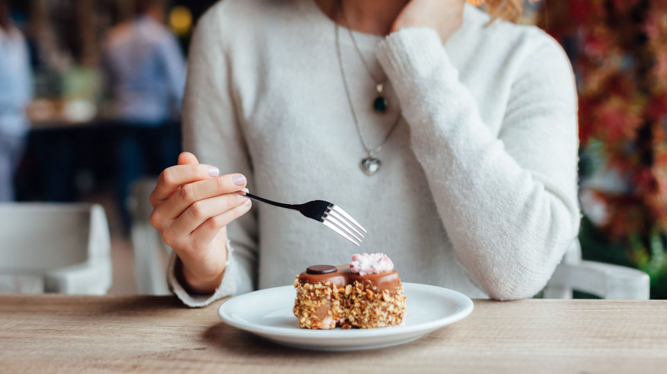 ひとり外食を快適に楽しむための4つのヒント